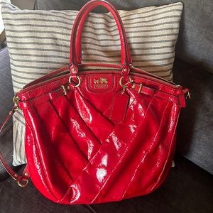 Coach- Beautiful color, like new condition